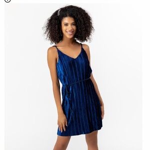 Blue Velvet Sleeveless Dress